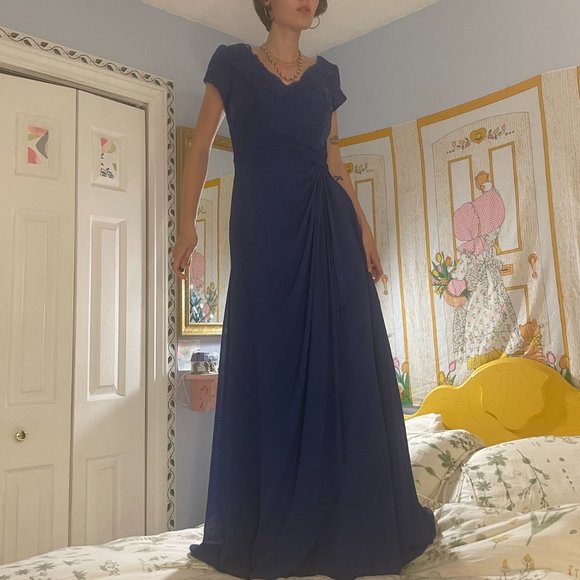 Blue lace greecian bridesmaid formal maxi gown! - Picture 3 of 16